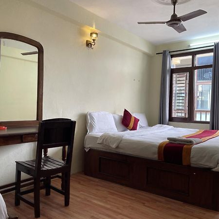 Holy Land Hotel Nepal Катманду Экстерьер фото