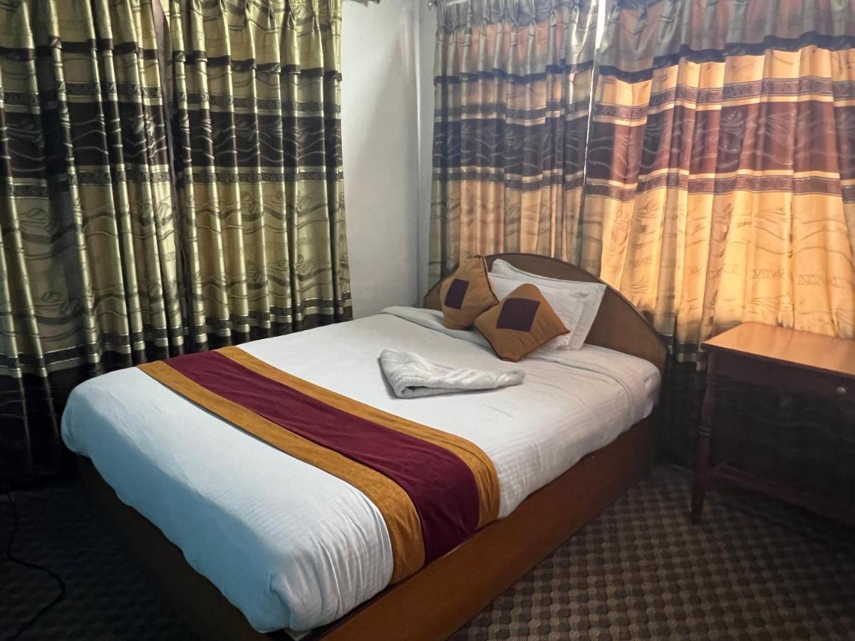 Holy Land Hotel Nepal Катманду Экстерьер фото