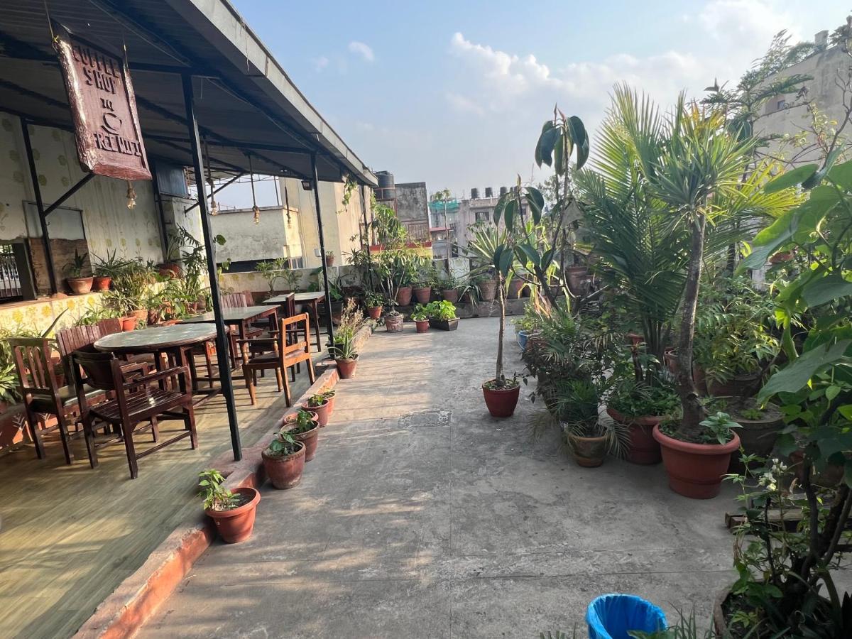 Holy Land Hotel Nepal Катманду Экстерьер фото
