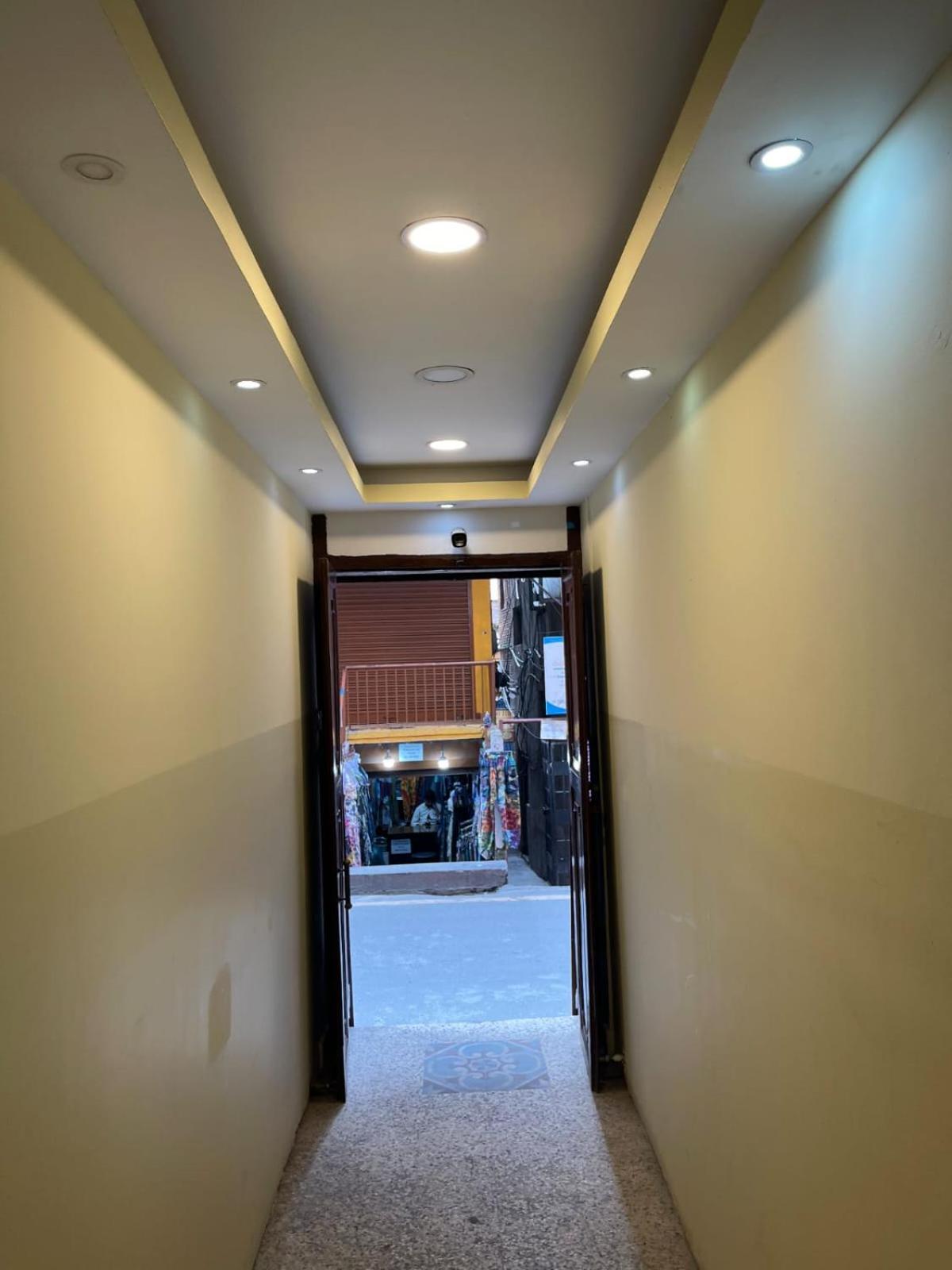 Holy Land Hotel Nepal Катманду Экстерьер фото