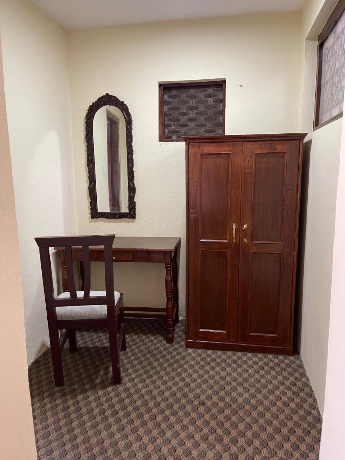 Holy Land Hotel Nepal Катманду Экстерьер фото