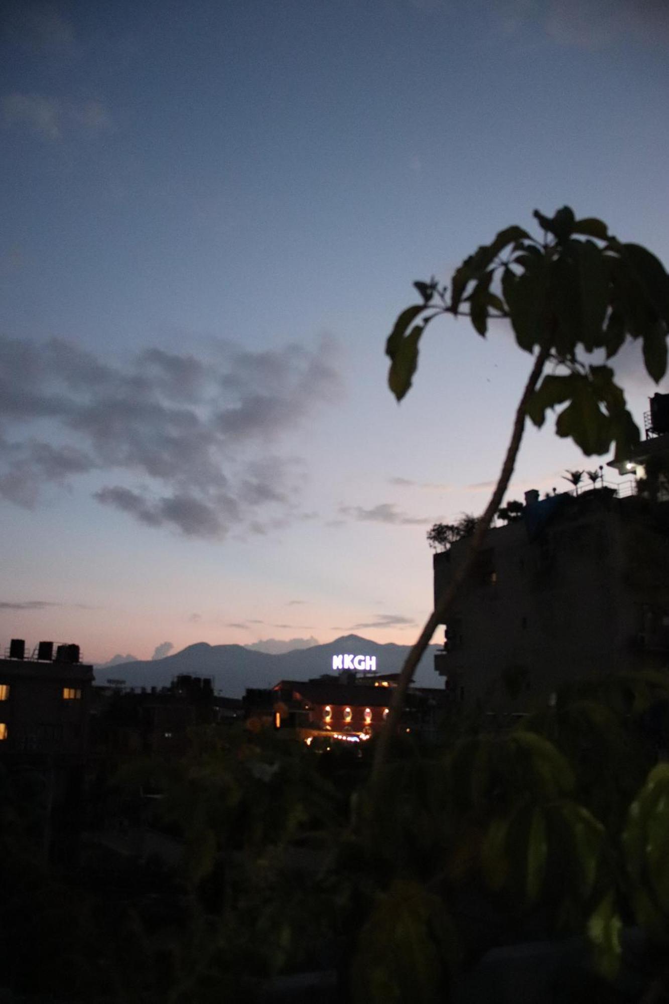 Holy Land Hotel Nepal Катманду Экстерьер фото