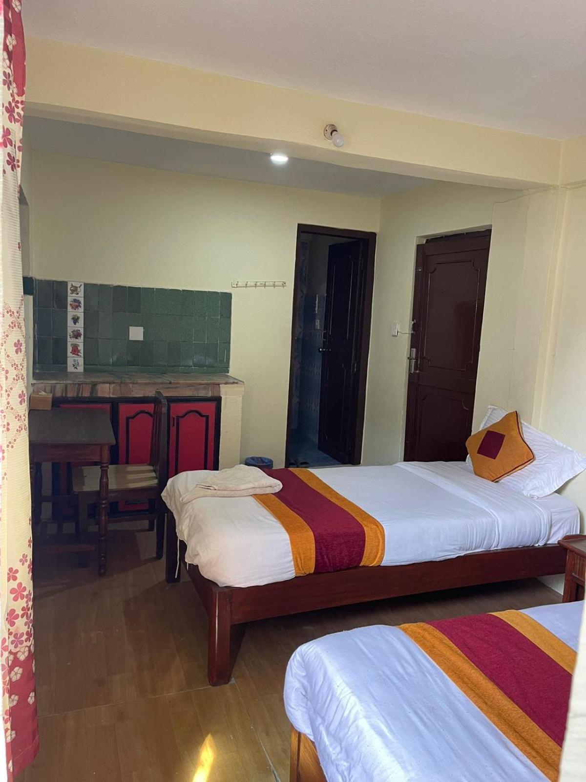 Holy Land Hotel Nepal Катманду Экстерьер фото