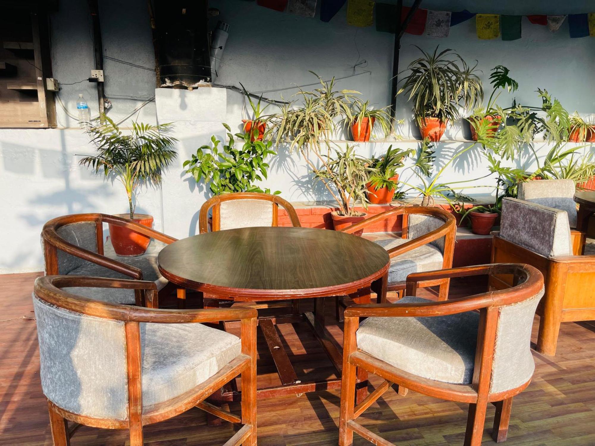 Holy Land Hotel Nepal Катманду Экстерьер фото