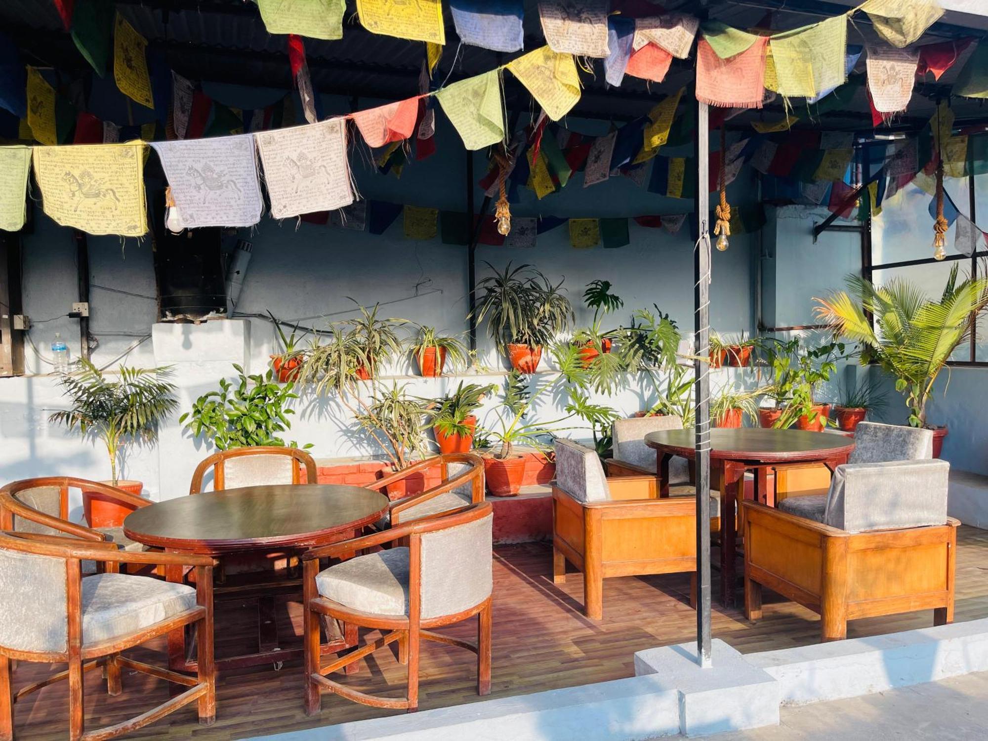 Holy Land Hotel Nepal Катманду Экстерьер фото