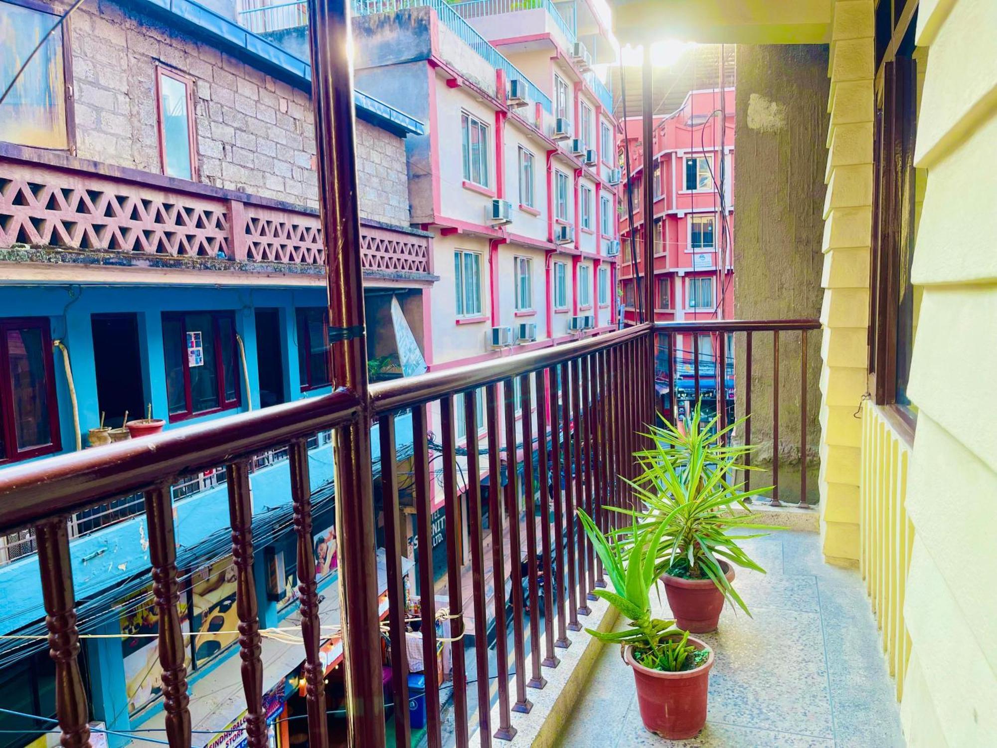 Holy Land Hotel Nepal Катманду Экстерьер фото